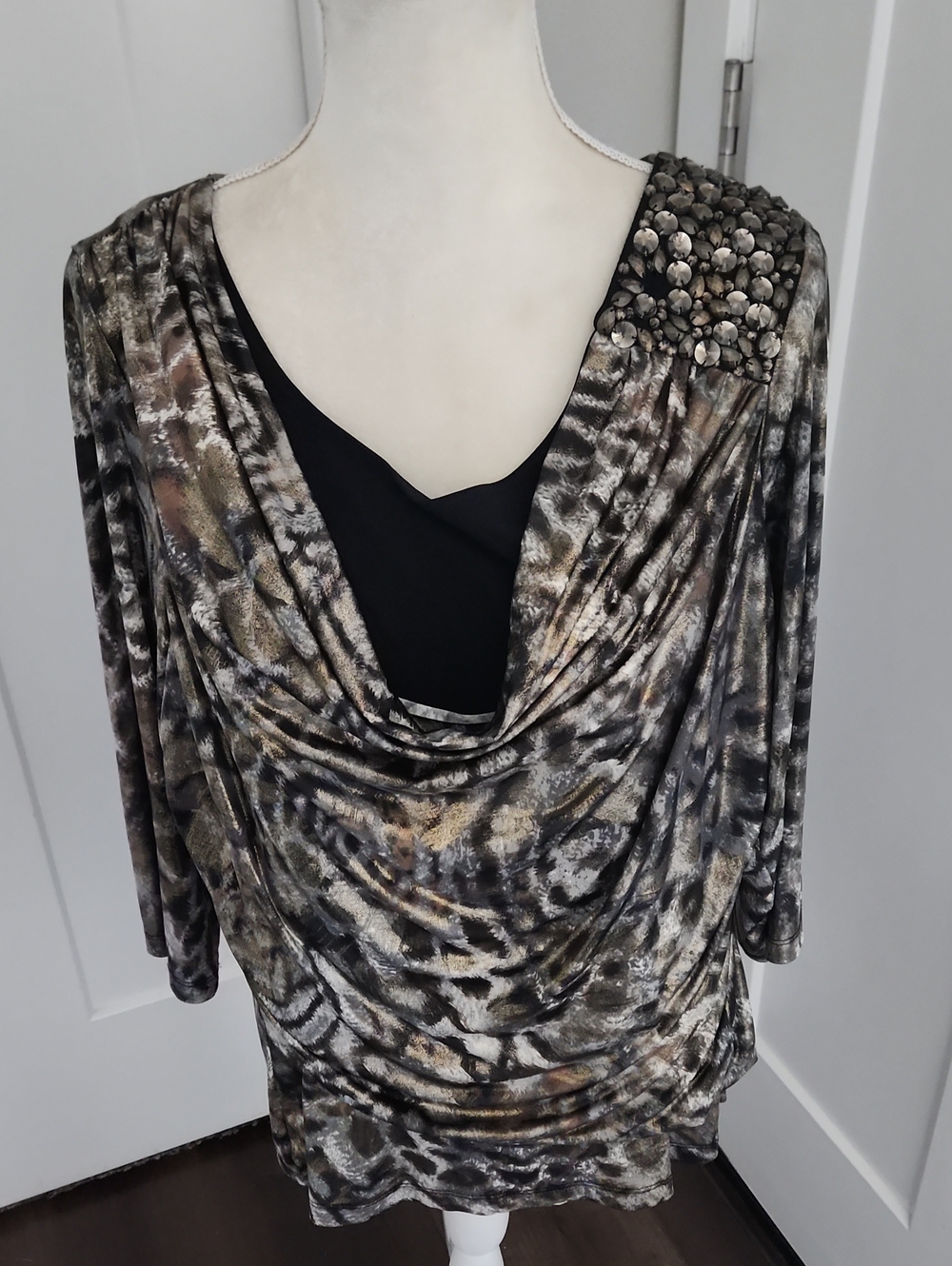 NWT Dress Barn Animal Print Layered Blouse 2X Glam
